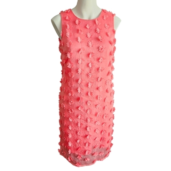 Karl Lagerfeld Dresses & Skirts - Karl Lagerfeld Paris Solid Floral Coral Applique Shift Sz 4